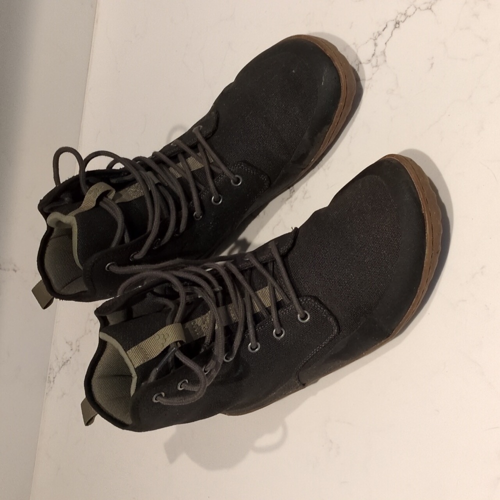 Vivo barefoot winter boots 44m, black upper, waterproof